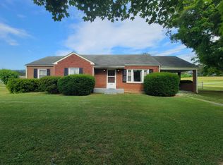 1074 Price St, Montvale, VA 24122