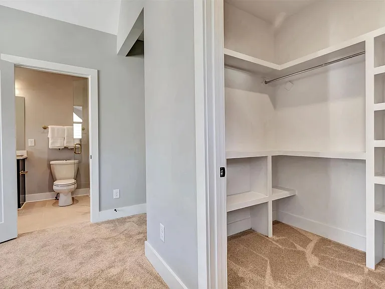222 Thompson Park Dr #222 — Photo 7