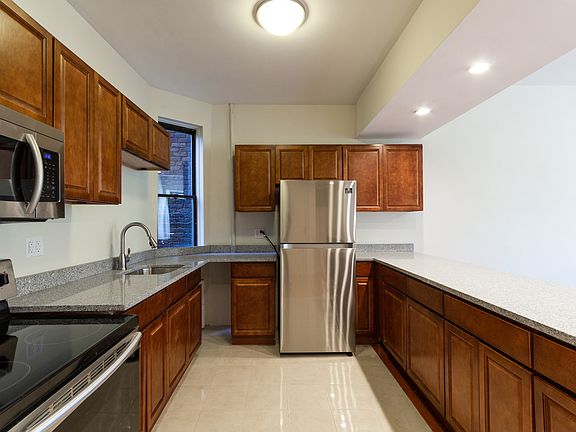 4th image of 2153 Adam Clayton Powell Jr Blvd #7