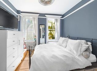 41 Perry St APT 3D, New York, NY 10014