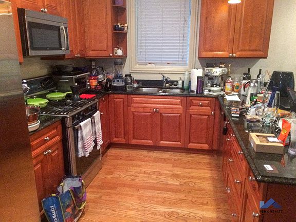 4th image of 6318 N Albany Ave #1726067