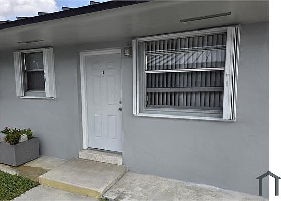 2nd image of 95 W 26th St