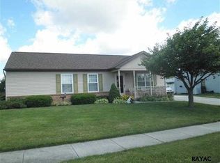 109 Dakota Dr, Hanover, PA 17331
