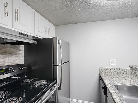 4th image of 10640 Steppington Dr APT 2129