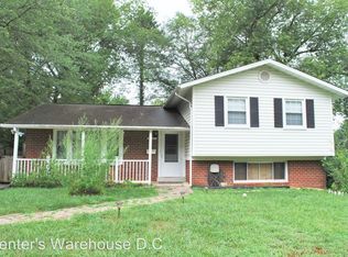 7801 Royston St, Annandale, VA 22003
