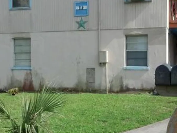 114 S 12th Ave #4, Jacksonville Beach, FL 32250
