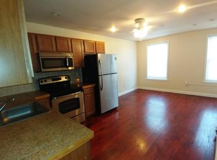 521 N 40th St #2, Philadelphia, PA 19104
