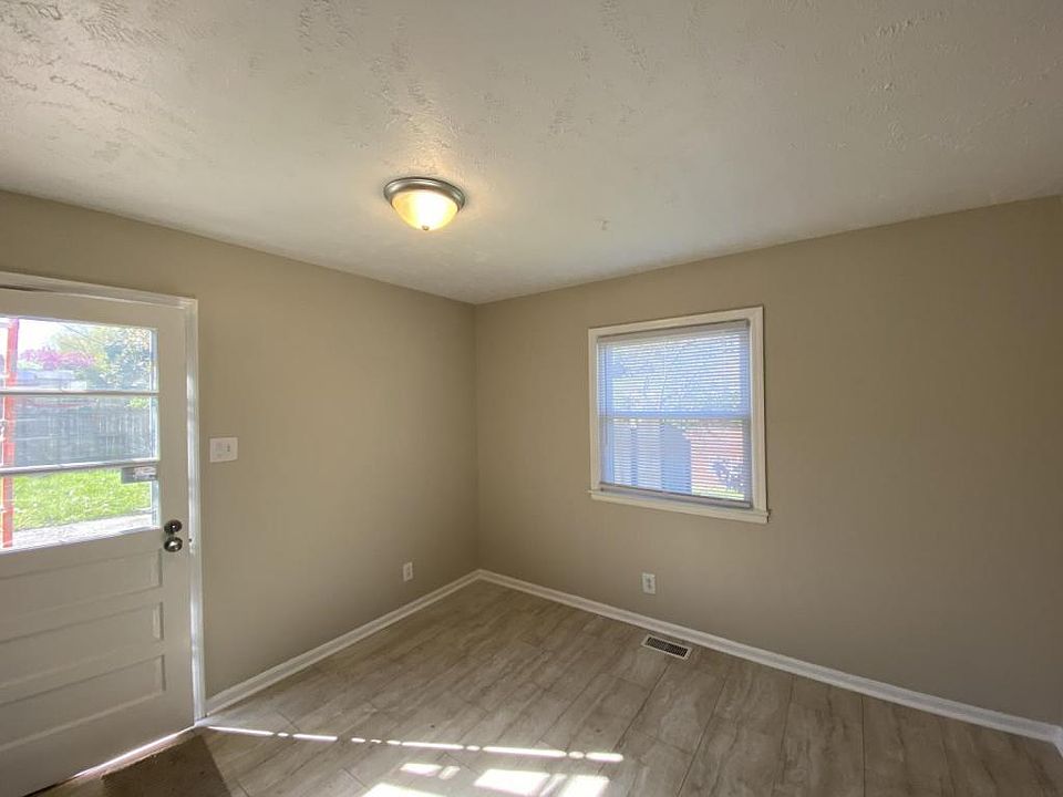 2082 Garden Springs Dr Lexington, KY Zillow Apartments for Rent in