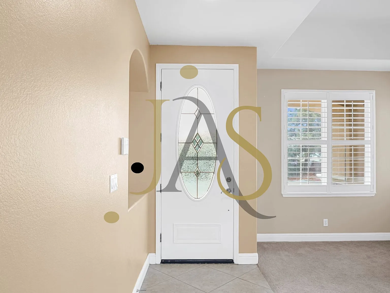 4 bed, 2431 sqft, $3,600 — Photo 3