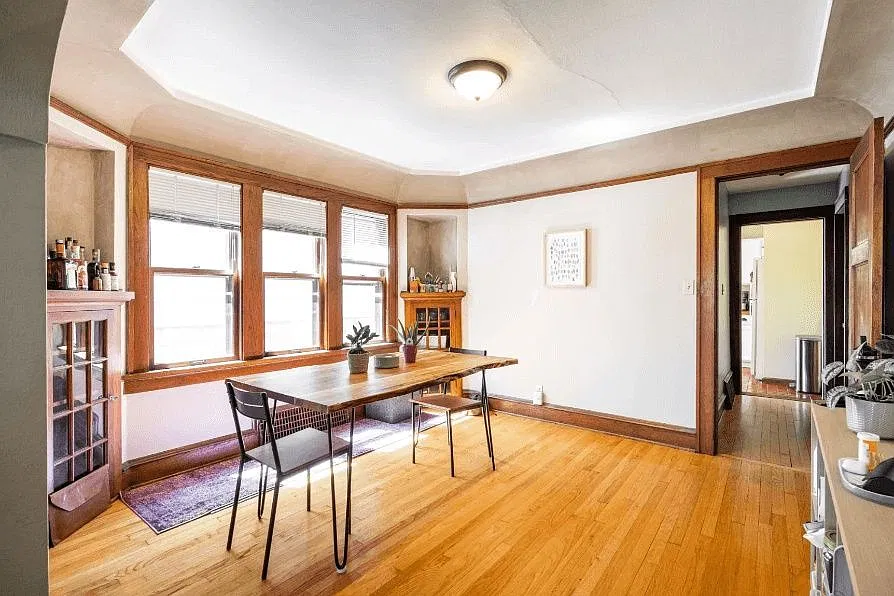 2 bed, 1.0 bath, 1000 sqft, $1,745 — Photo 4