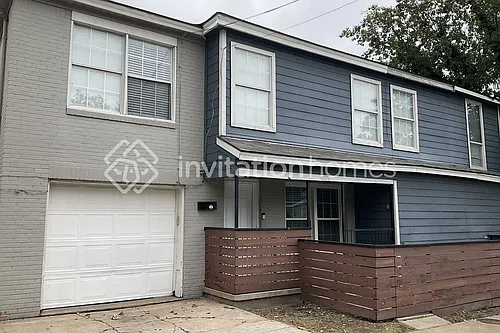403 E Standifer St #B Photo 1