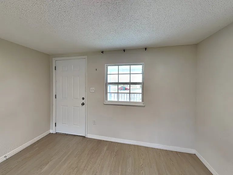 502 Dunbar Ave — Photo 15