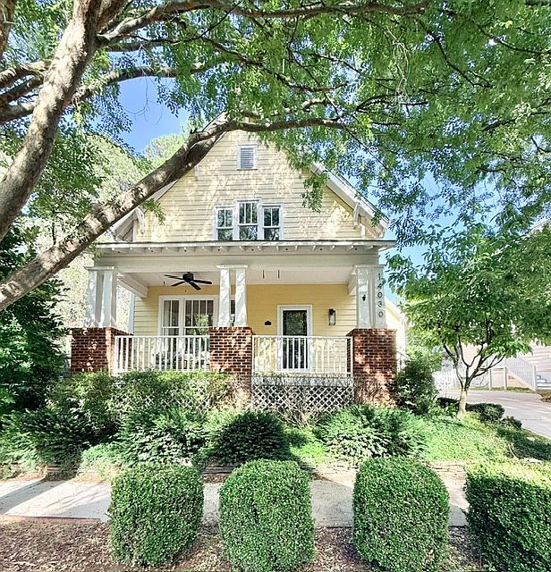 1st image of 14030 Garden District Row