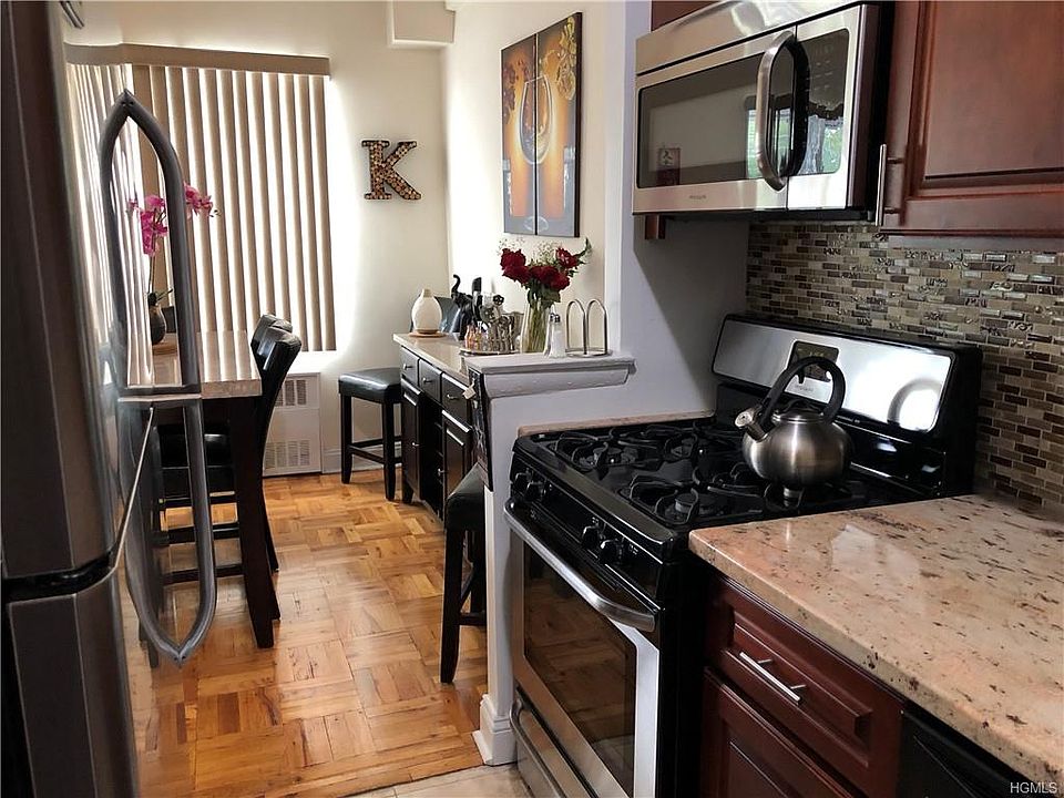 1st image of 495 Odell Ave APT 2D