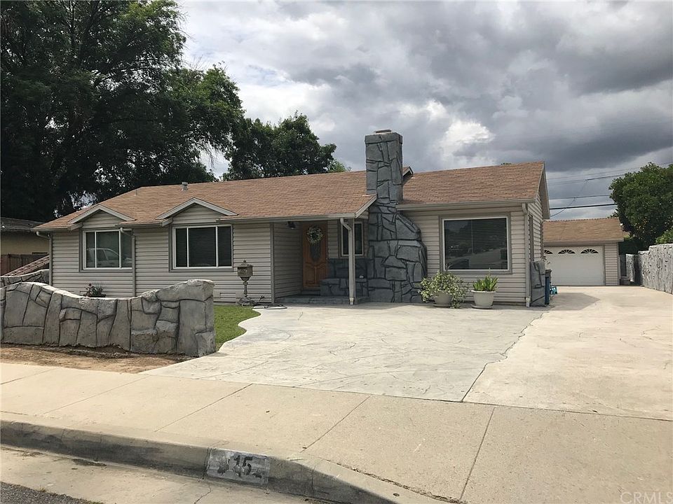 1st image of 415 N Lark Ellen Ave