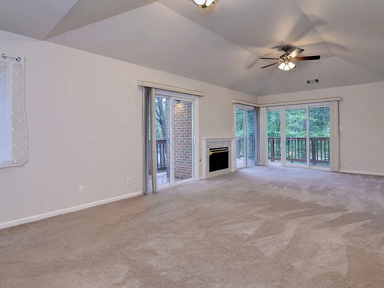526 Ironwood Dr — Photo 6