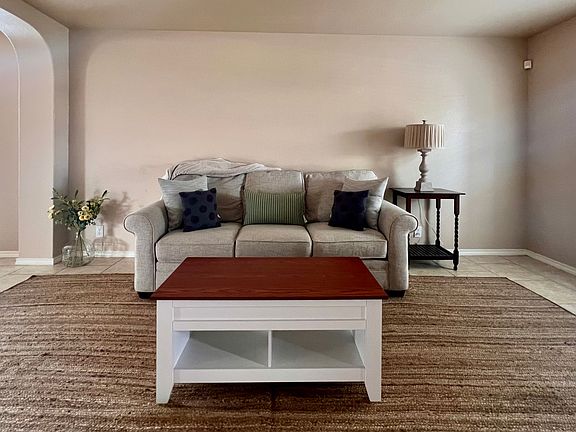 3rd image of 317 Ibis Falls Dr