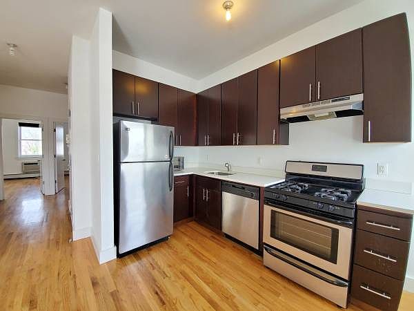1st image of 8515 Bay Pkwy #4R