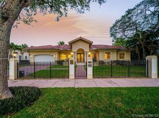1425 Alberca St, Coral Gables, FL 33134