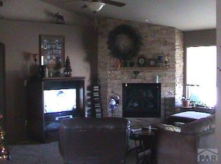 5385 Peregrine Dr, Pueblo, CO 81005