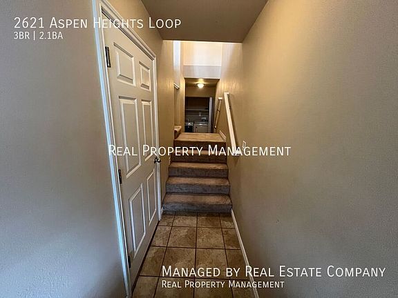 2nd image of 2621 Aspen Heights Loop