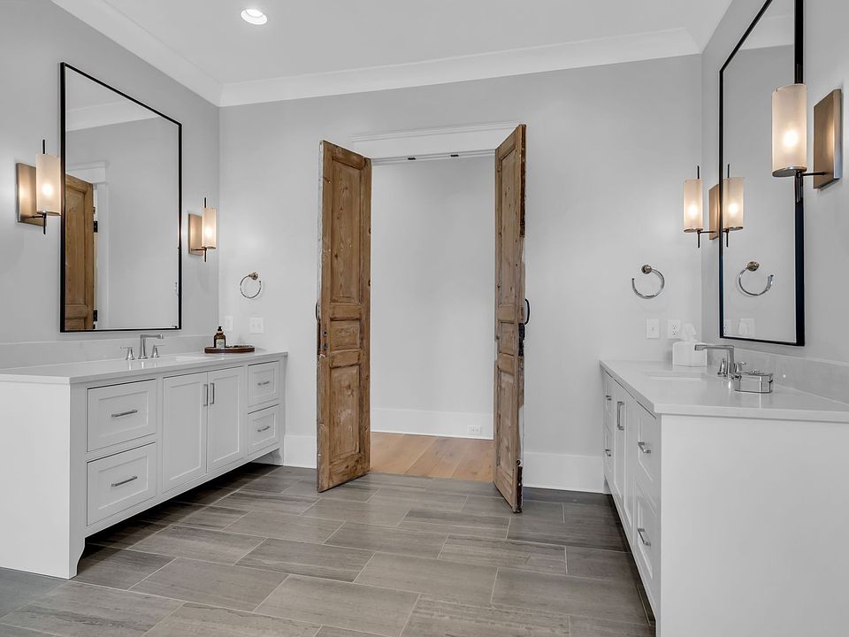 34th image of 5026 Hilltop Ln