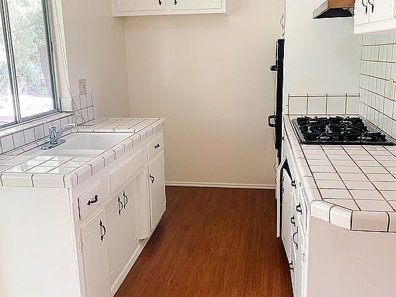 4th image of 134 Hurlbut St APT 8