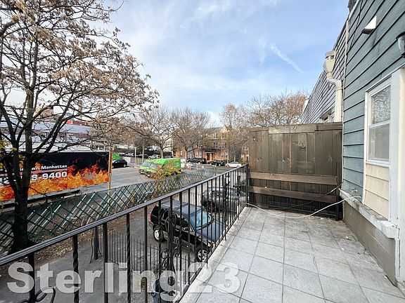 4th image of 24-10 23rd St #2C
