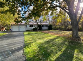 7812 W Somerset Rd, Appleton, NY 14008