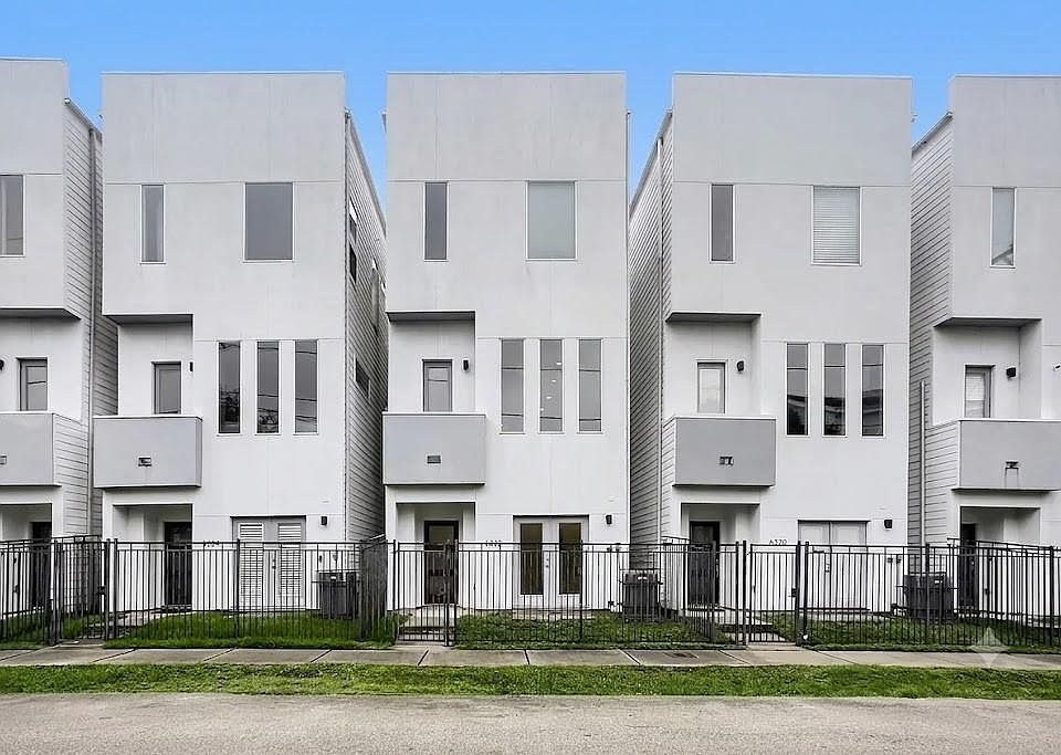1st image of 6322 Culberson St