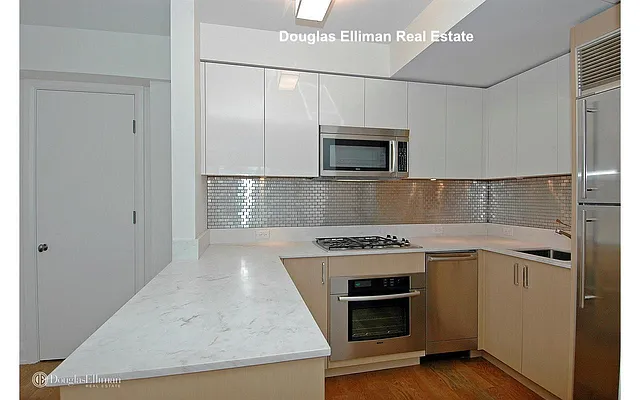 Rented by Douglas Elliman | media 4