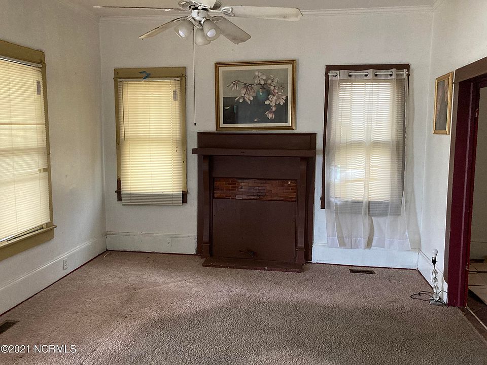 204 N East St, Roseboro, NC 28382 Zillow