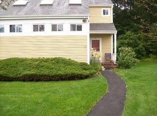 35 Jerimoth Dr, Branford, CT 06405