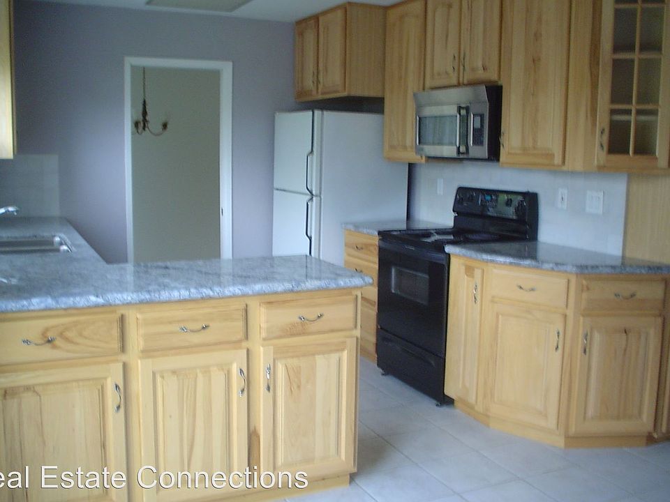 1st image of 6416 San Anselmo Way