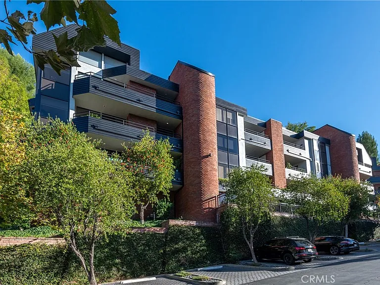 4774 Park Encino Ln #206 — Photo 2