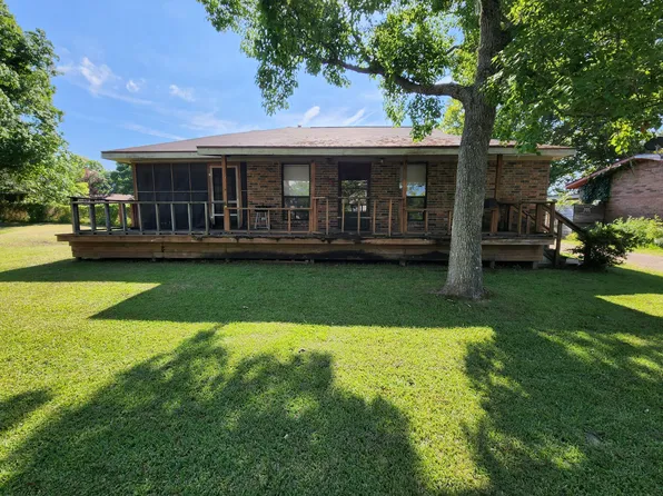 505 N 2nd St, Leesville, LA 71446