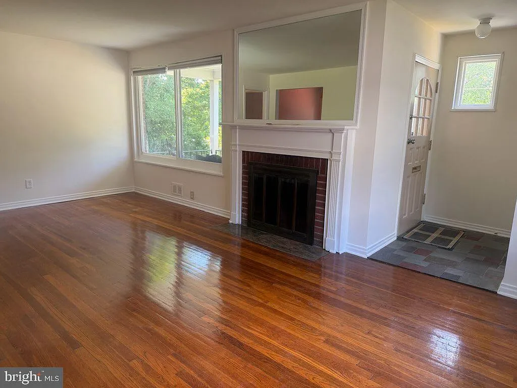 3 bed, 2.5 bath, 1706 sqft, $3,000 — Photo 4