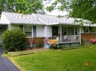 4205 Robert Love Dr, Knoxville, TN 37914