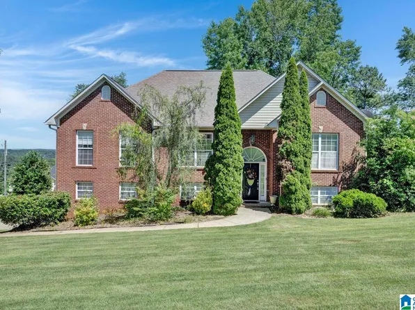 135 Oak View Ln, Odenville, AL 35120