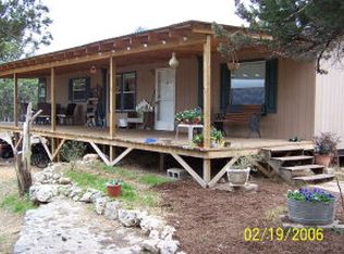 140 S Coker Rd, Kerrville, TX 78028