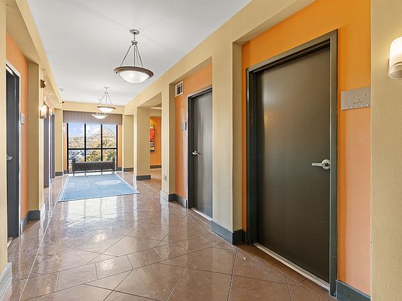 4th image of 3000 Vanderbilt Pl APT 420