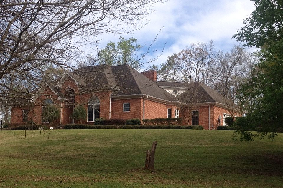 2nd image of 8340 Highway 174 W