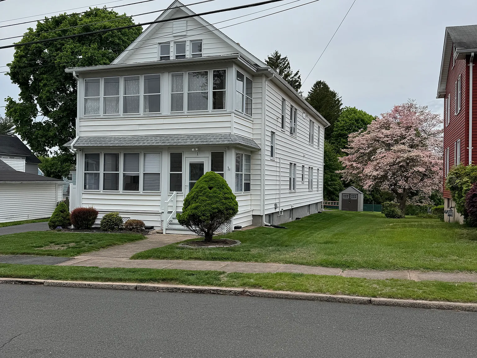 2 bed, 1200 sqft, $1,825 — Photo 2