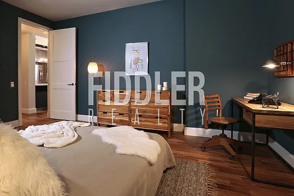 Rented by Fiddler Realty | media 80