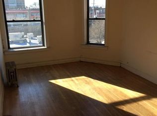 1004 W Irving Park Rd #0004, Chicago, IL 60613