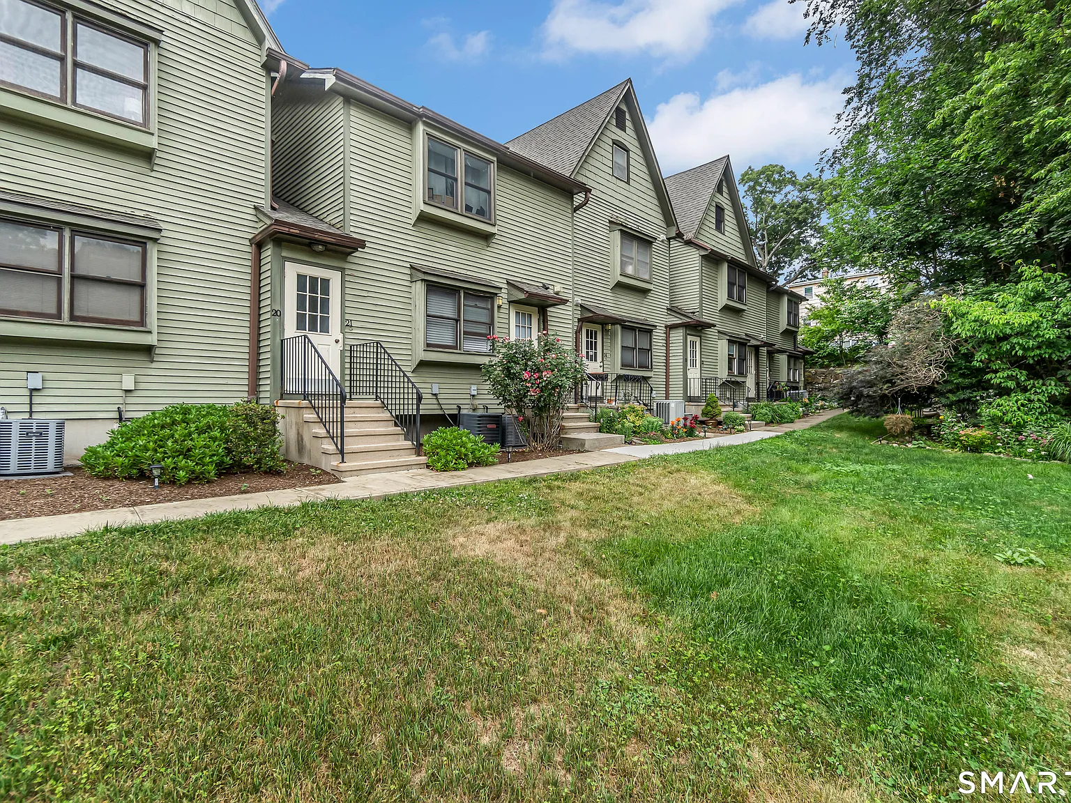 2 bed, 2.5 bath, 1243 sqft, $2,800 — Photo 3