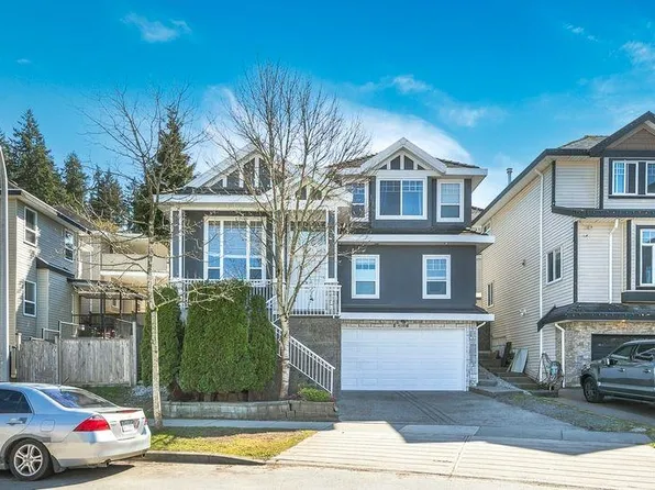 14588 62nd Ave, Surrey, BC V3S 8K7