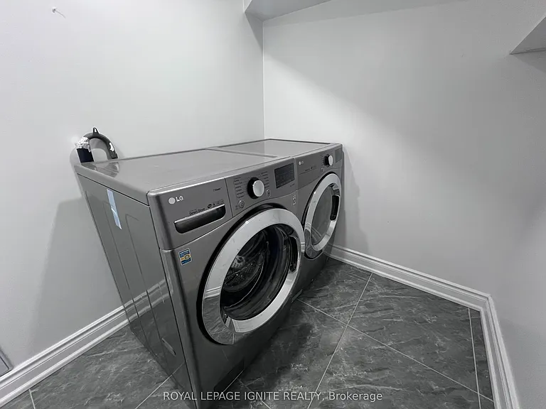 2449 Hibiscus Dr #BASEMENT — Photo 4