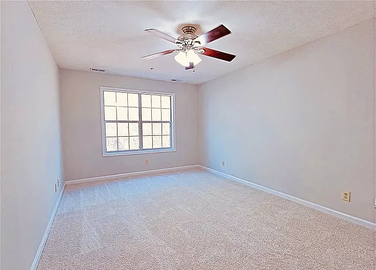 259 Waterdown Dr #11 — Photo 22