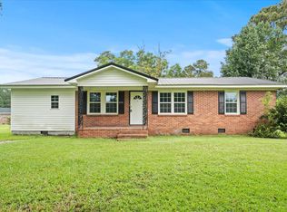 6112 Nazarene Rd, Mullins, SC 29574